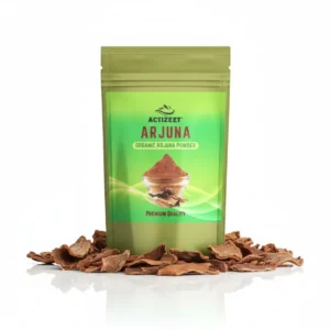 ACTIZEET Arjuna Powder pouch surrounded by raw, natural Arjuna tree bark pieces